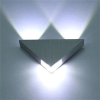 Indoor LED Lighting Aluminium 3W Wall Lamp Brushed Silver Triangle Shape Modern Bedroom Beside Light for Home Decor AC110V 220V