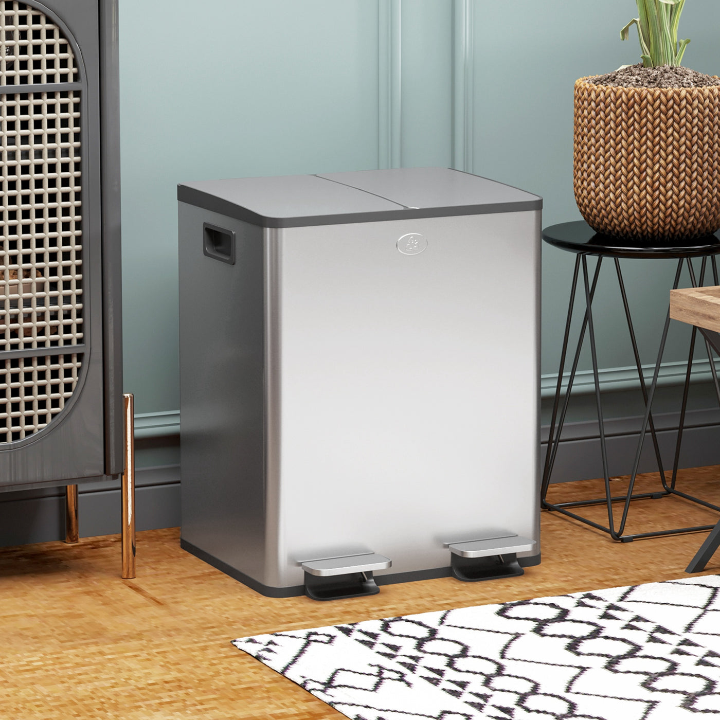 Garbage Bin, Soft-Close Trash Can with Foot Pedal, 2x5 Gallon (2x20 L) Garbage Can with Removable Inner Buckets, Silver