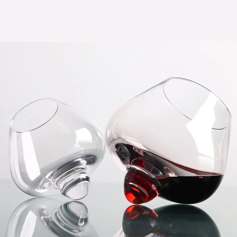 Cognac glasses, whiskey liquor glasses, household beer, red wine, glass of rock, tumbler, water glasses