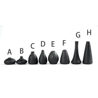 Ceramic small vase, home decoration handicraft desktop decoration, black small vase simple Japanese decoration