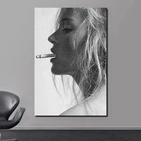 Scandinavian Simple Wall Art Sexy Supermodel Kate Moss HD Canvas Poster Print for Home Bedroom Living Room Decoration Gifts