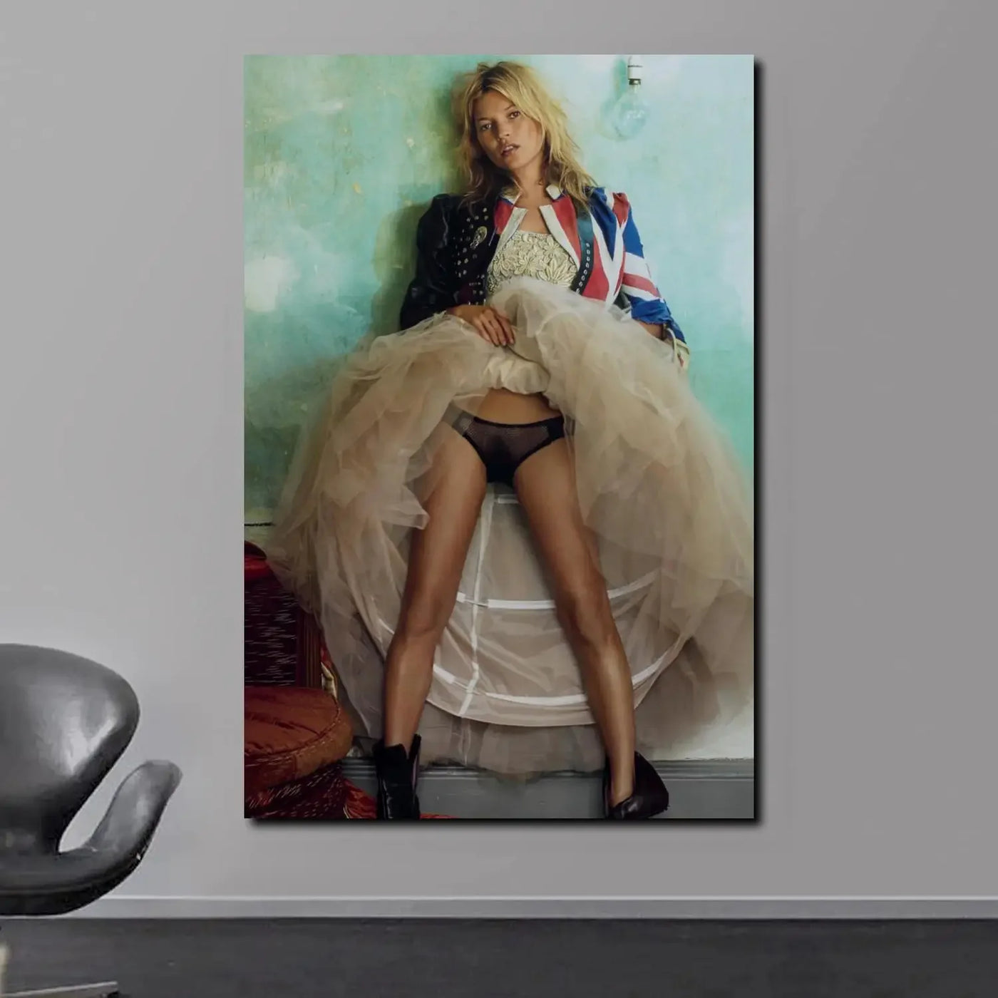 Scandinavian Simple Wall Art Sexy Supermodel Kate Moss HD Canvas Poster Print for Home Bedroom Living Room Decoration Gifts