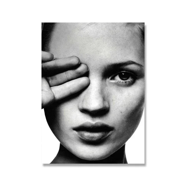Scandinavian Simple Wall Art Sexy Supermodel Kate Moss HD Canvas Poster Print for Home Bedroom Living Room Decoration Gifts