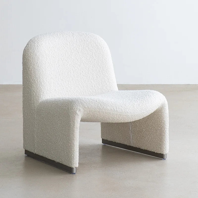 MOMO Hill Designer Chair Single Sofa Small Household Lounge Chair Scandinavian Bauhaus Chair Vintage Sofa Chair