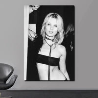 Scandinavian Simple Wall Art Sexy Supermodel Kate Moss HD Canvas Poster Print for Home Bedroom Living Room Decoration Gifts