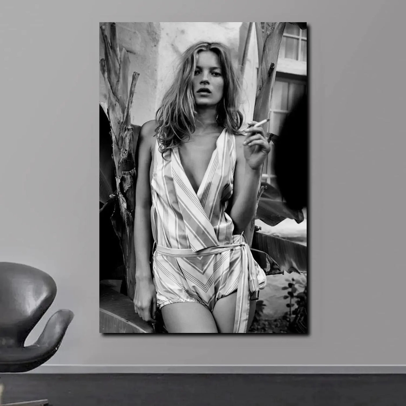 Scandinavian Simple Wall Art Sexy Supermodel Kate Moss HD Canvas Poster Print for Home Bedroom Living Room Decoration Gifts