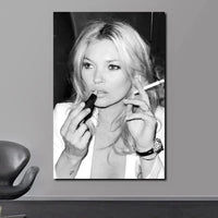 Scandinavian Simple Wall Art Sexy Supermodel Kate Moss HD Canvas Poster Print for Home Bedroom Living Room Decoration Gifts