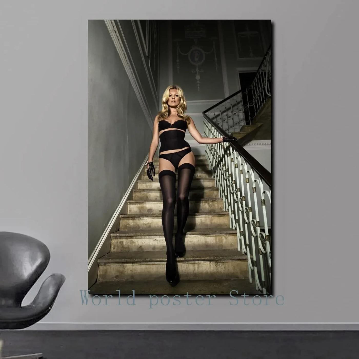 Scandinavian Simple Wall Art Sexy Supermodel Kate Moss HD Canvas Poster Print for Home Bedroom Living Room Decoration Gifts