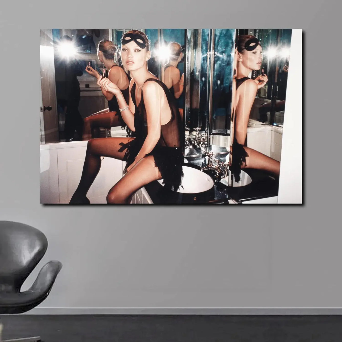 Scandinavian Simple Wall Art Sexy Supermodel Kate Moss HD Canvas Poster Print for Home Bedroom Living Room Decoration Gifts