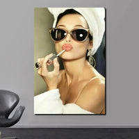 Scandinavian Simple Wall Art Sexy Supermodel Kate Moss HD Canvas Poster Print for Home Bedroom Living Room Decoration Gifts