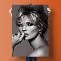 Scandinavian Simple Wall Art Sexy Supermodel Kate Moss HD Canvas Poster Print for Home Bedroom Living Room Decoration Gifts