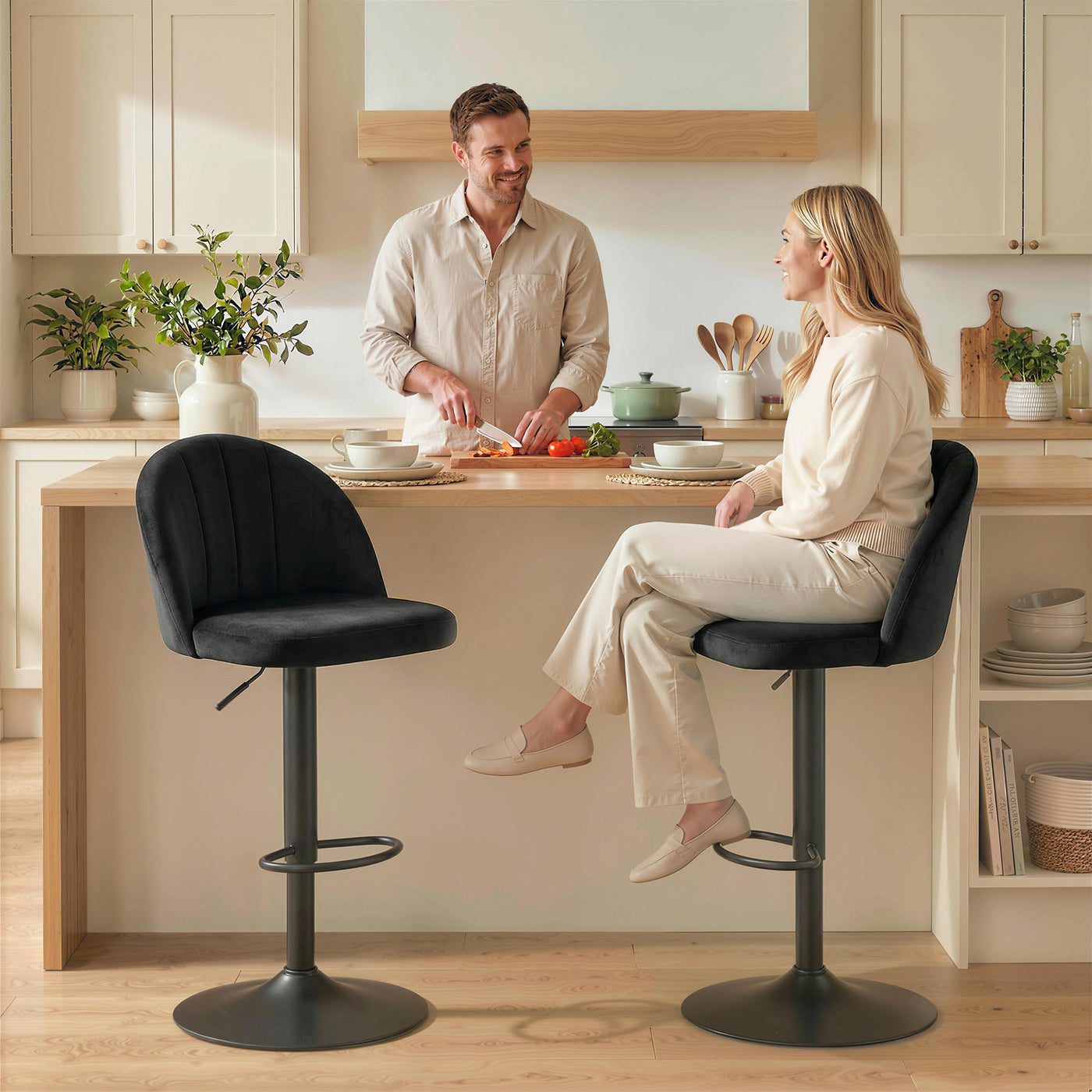 Bar Stools Set of 2, Swivel Counter Height Barstools with Footrest, Black