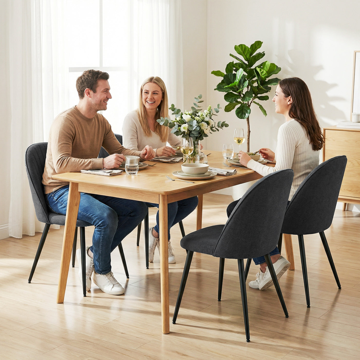Set of 4 Modern Dining Chairs, Velvet Upholstered Kitchen Chairs with Steel Legs for Living Room, Black