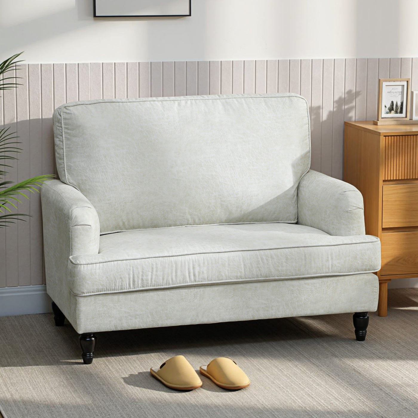 Modern Accent Chair, Leathaire Armchair with Turned Legs and Wide Seat, Single Sofa for Bedroom, Living Room, Cream White